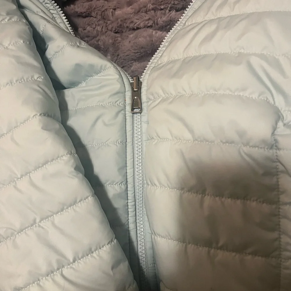 The North Face puffer coat - Picture 3 of 4